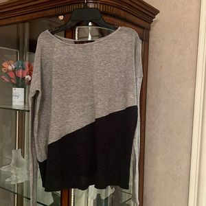 Alice and Olivia Air top